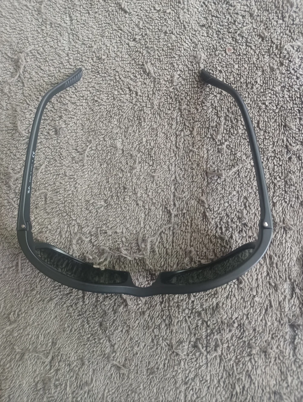 AUTHENTIC RAYBAN PREDATOR 2